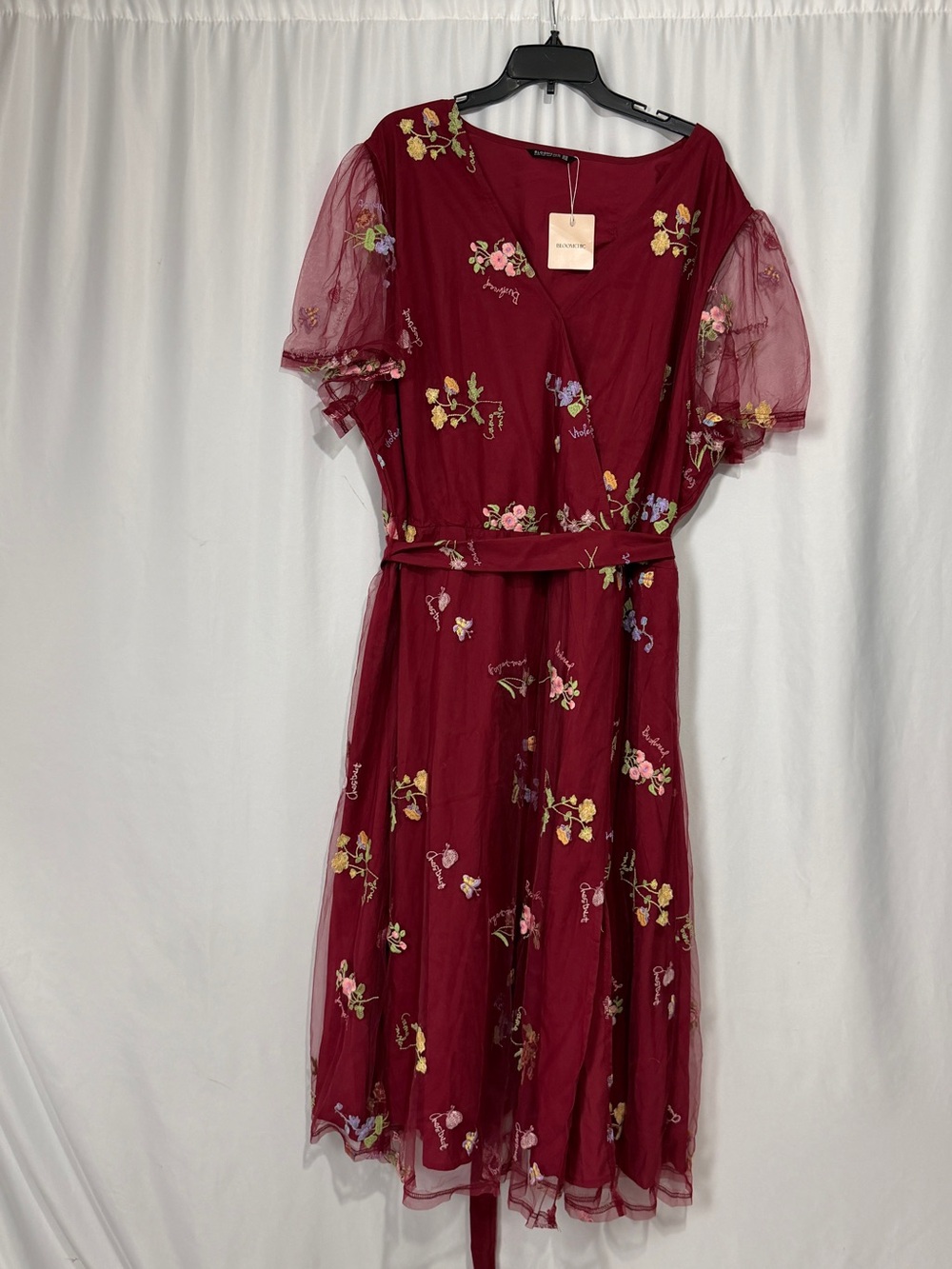 BloomChic Plus Size Burgundy Embroidered Mesh Midi Dress Tie Waist Sz 28